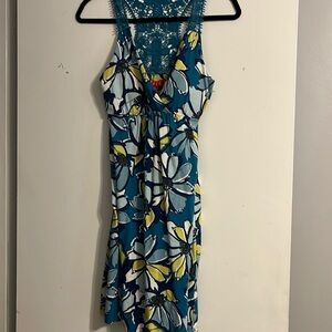 Elle summer sleeve less dress XS